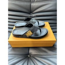 Louis Vuitton Slippers